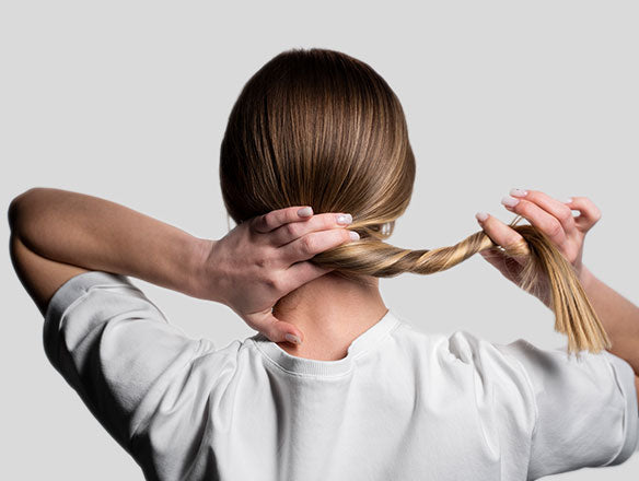 Capelli che crescono sani e forti, anche velocemente? La soluzione esiste.